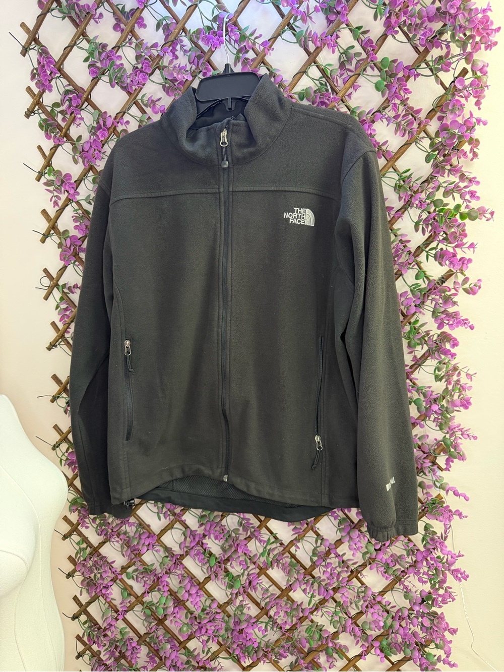 The North Face - Windwall Men's Black Lightweight Full-Zip Fleece Jacket